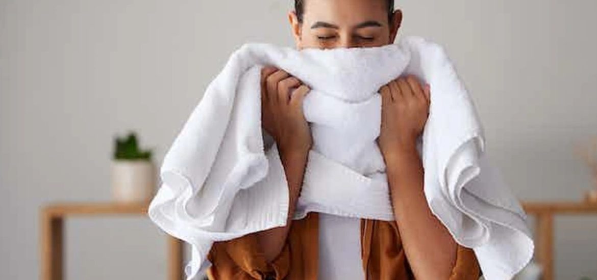 Phòng tắm luôn sạch bong, thơm tho hơn nhờ những thói quen này