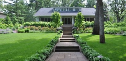 Thiết kế sân vườn đẹp bạn nên biết những nguyên tắc sau